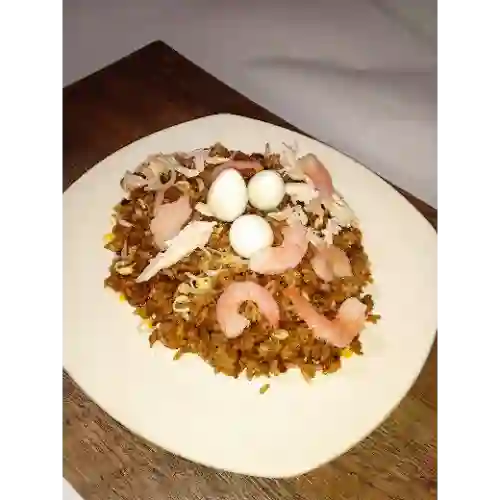 Chow Fan Pollo y Camarones