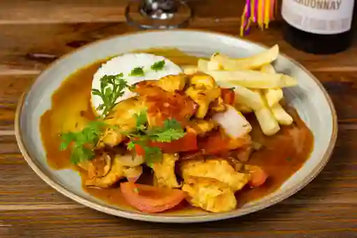 Pollo Saltado