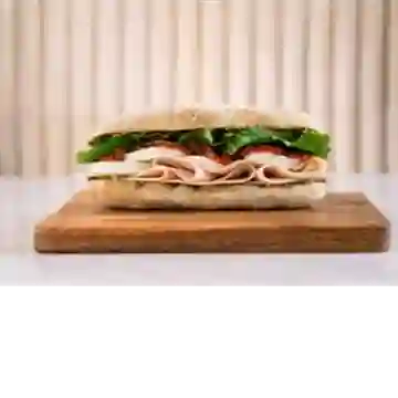 Sándwich Pechuga y Pesto