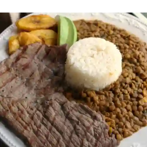 Almuerzo con Carne