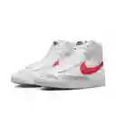 Nike Zapatos Blazer Mid 77 Blanco Talla 8 Ref: BQ6806-122