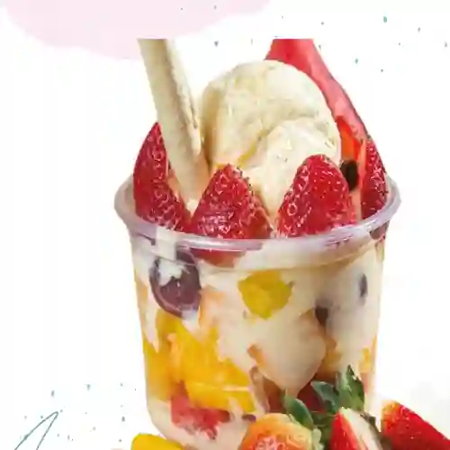 Ensalada con queso y helado 24oz