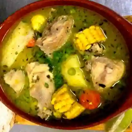 Sancocho de Gallina Criolla