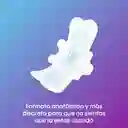 Toallas Higiénicas Femeninas Kotex Nocturna Discreta 8 Und