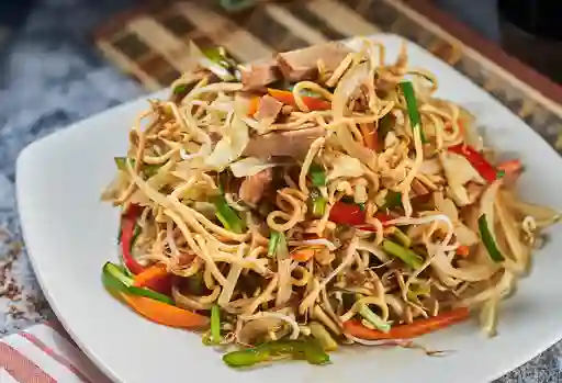 Pasta Frita Japonesa