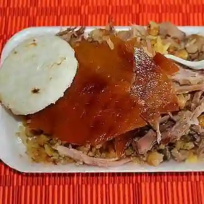Plato de Lechona