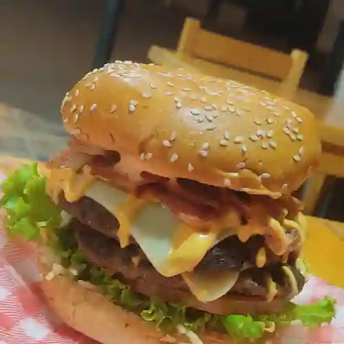 Hamburguesa Clásica de Res