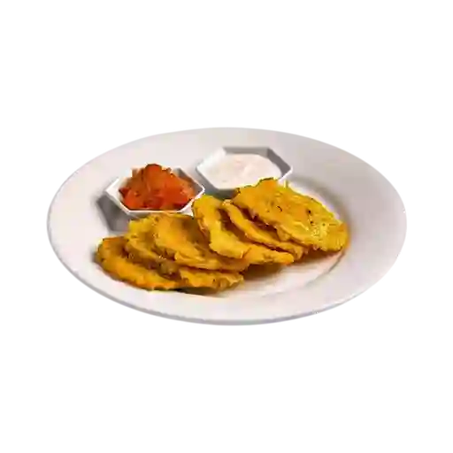 Patacón con Suero y Hogao