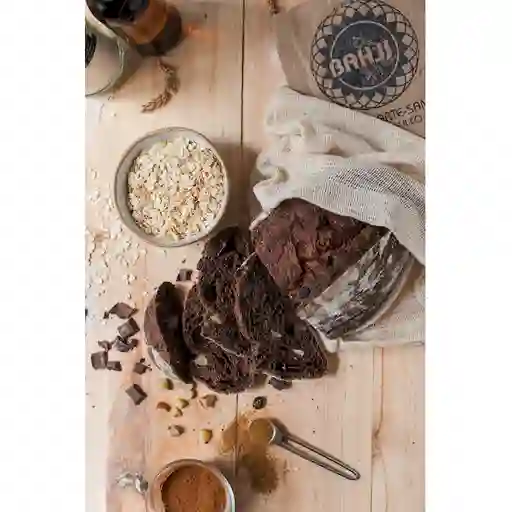 Pan De Cacao Con Nueces Y Uvas Pasas