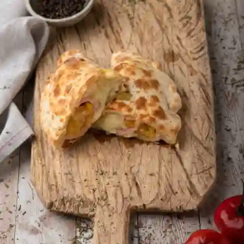 Calzone Hawaiano