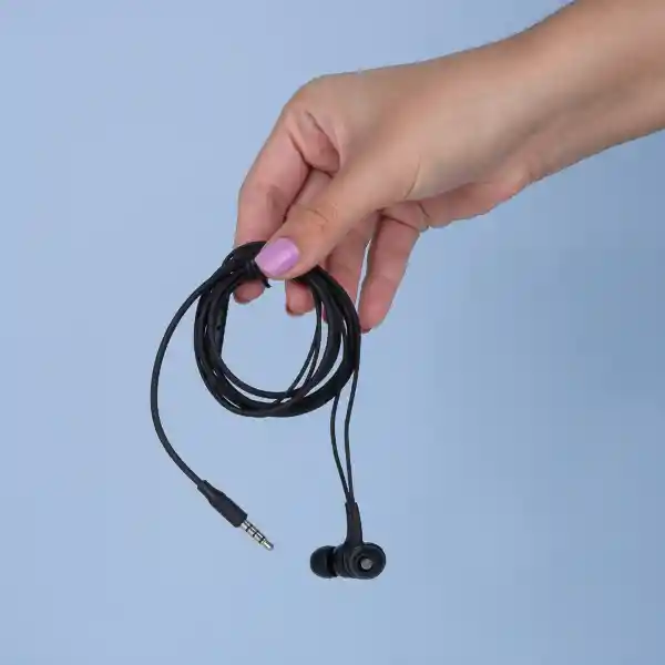 Audífonos Magnéticos de Cable Metal Mod Pa506 Negro Miniso