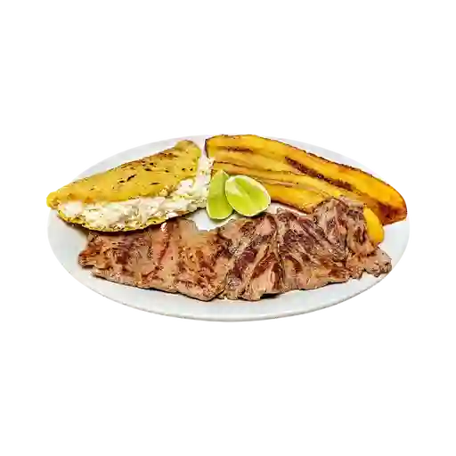 Lomo de Res con Arepa con Queso