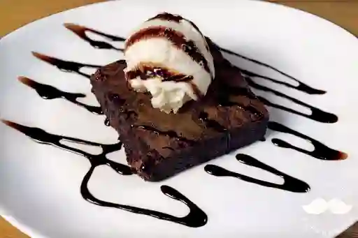 Brownie con Helado