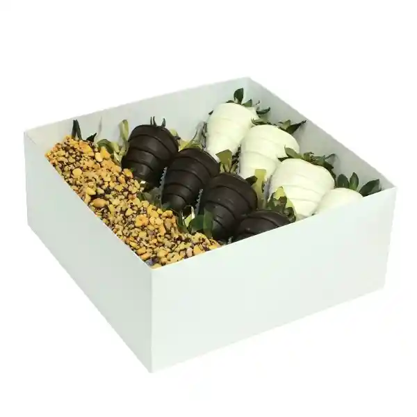 Caja 12 Fresas Tradicional Negra