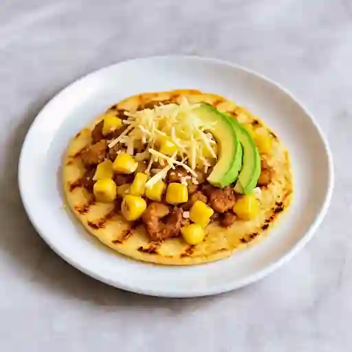 Arepa con chicharrón