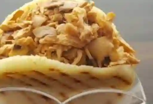 Arepa de pollo