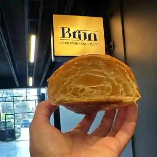 Croissant de Mantequilla