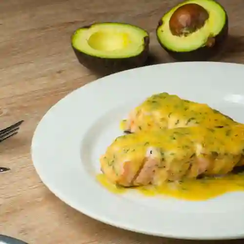 Salmón Al Ajillo