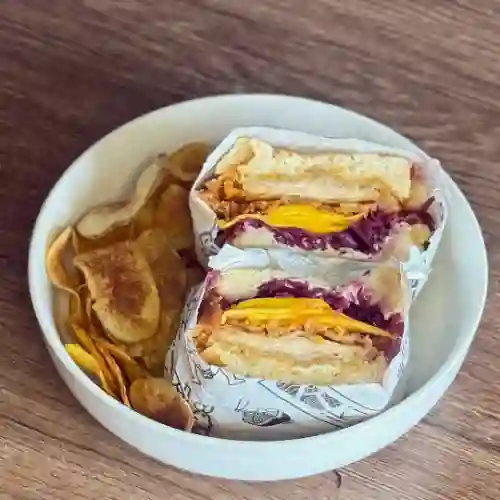 Sanduche de Pollo Frito