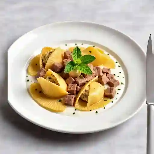 Sopa de yogurt con sombreros rellenos