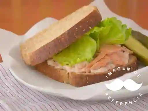 Tartine de Salmón