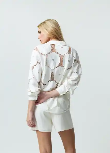 Camisa Reden Mujer Crudo Puro Claro Talla XS-S 412G336 Naf Naf
