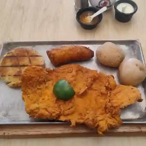 Pechuga Crunch - Gratis Sopa y Jugo