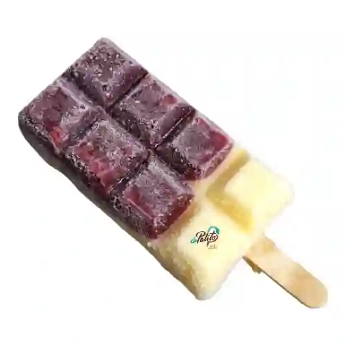 Paleta de mora con leche