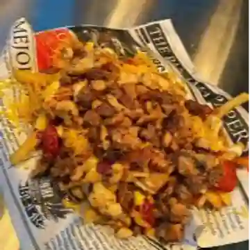 Salchipapa Mixta