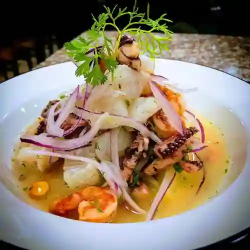 Ceviche Mixto