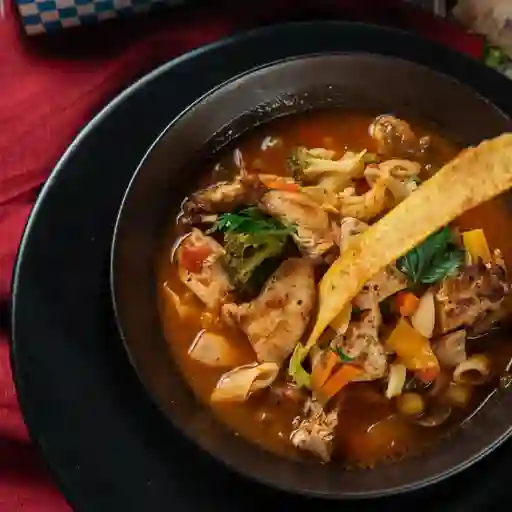 Sopa Minestrone de Pollo