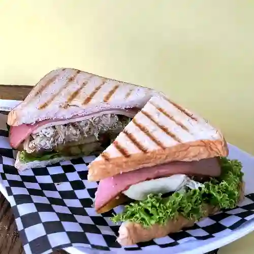 Mini Cubano
