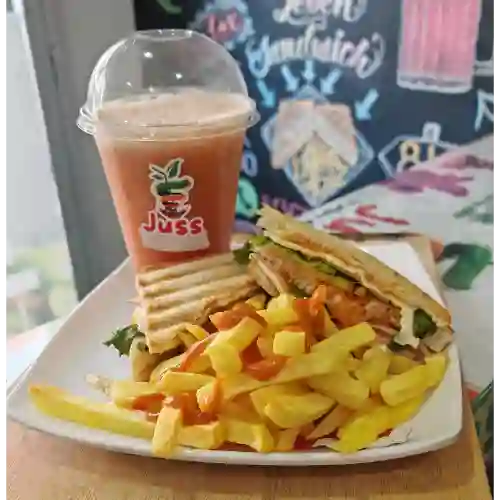 Leben Combo (jugo+sandwich+papas)