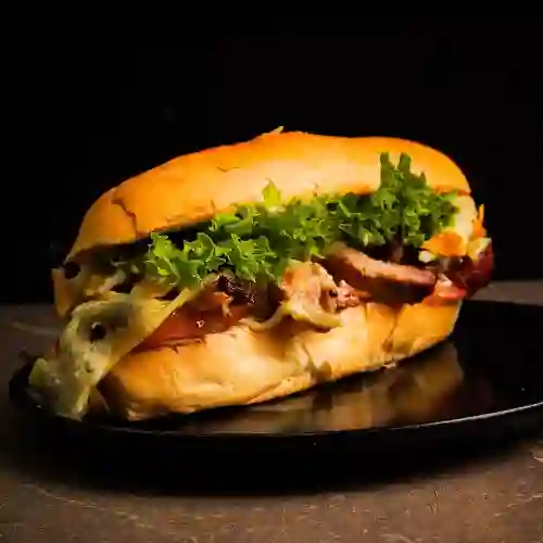 Sandwich de Bondiola de Cerdo Al Barril