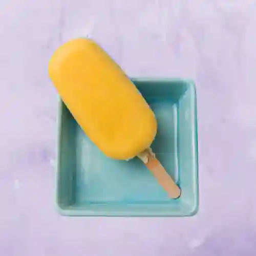 Paleta de Yogurt Maracuyá