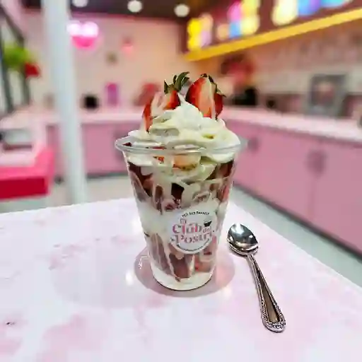 Fresas con Crema (16 Onzas)