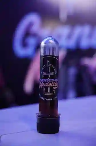 Shot con Licor 6 Onz