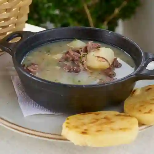 Caldo de Costilla