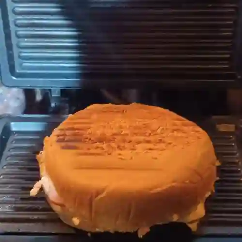 Sandwich de Jamón y Queso