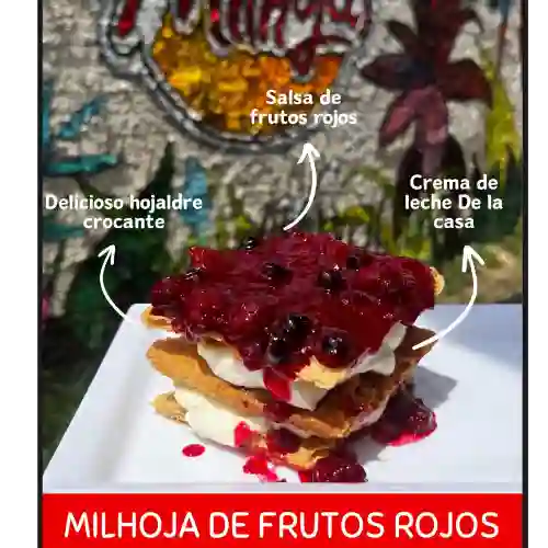 Milhoja Frutos Rojos