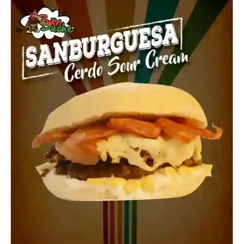 Sanburguesa Cerdo Sour Cream en Combo