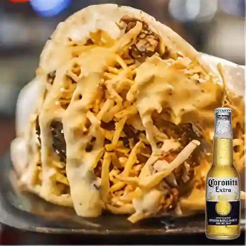 Combo Chuzo Arepa 3 Carnes + Coronita Bot. 210ml