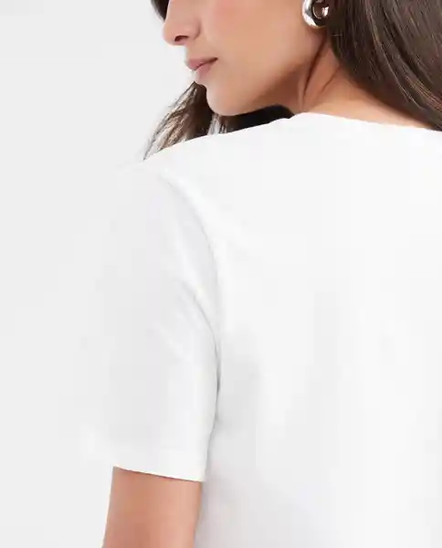 Camiseta Retro Sporty Graphic Tee Crudo Pristino T M Chevignon
