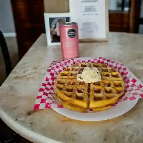 Combo Waffle Sencillo con Helado