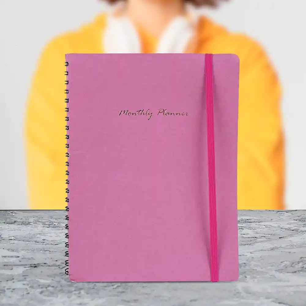 Cuaderno de Espiral con Plan Mensual Fucsia Miniso