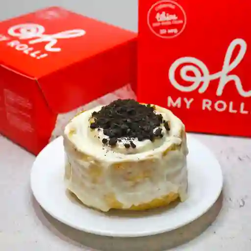 Choco oreo cinnamon roll