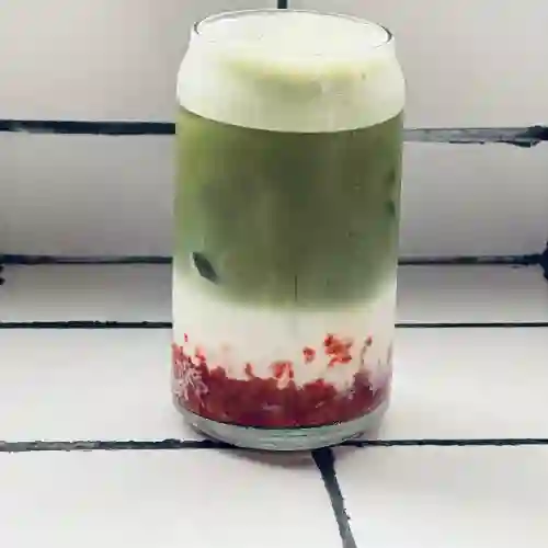 Matcha Latte de Frambuesa