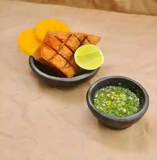 Chicharrón Gratis Bebida Mini