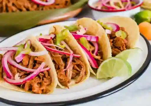 Tacos cochinita pibil