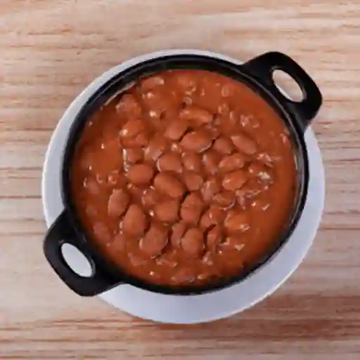 Frijoles con Chicharrón Ahumado